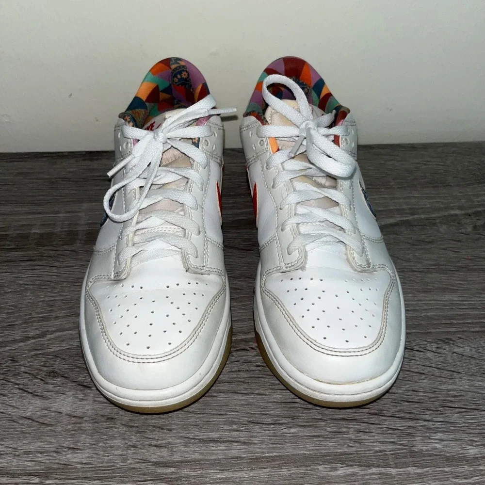 Nike Dunk Low SE Men's White Paisley Swoosh Multicolored Sz 6Y FN6913‎ 141